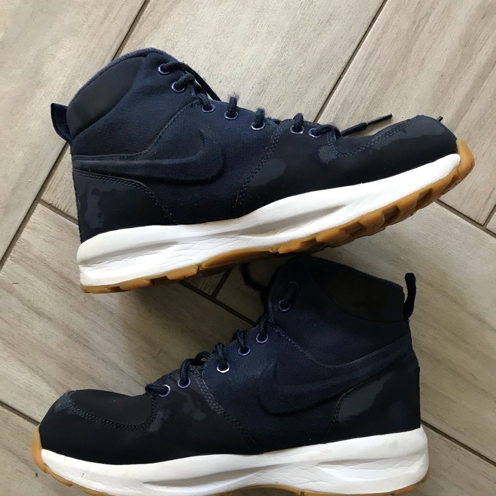Nike Winter Sneakers - Navy